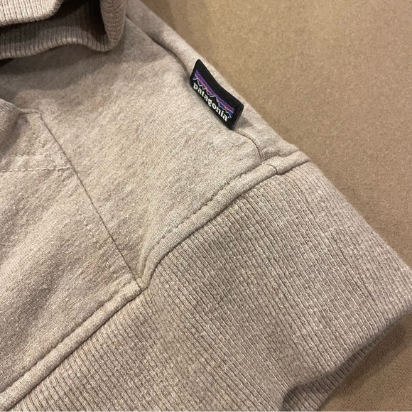 Patagonia Men’s Fitz Roy Bear Midweight Hoodie Size Medium - Picture 4 of 11
